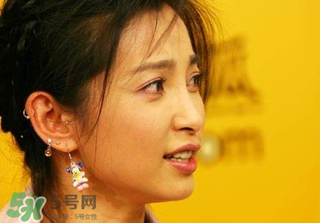 打耳洞什么時候打最好？新打耳洞癢是怎么回事