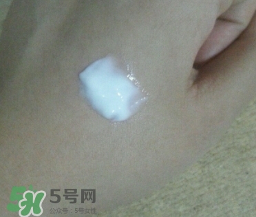 香邂格蕾古法凝光精華霜怎么樣？香邂格蕾面霜多少錢？