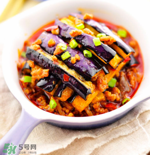 茄子把煮水能治咳嗽嗎？茄子怎么做好吃？