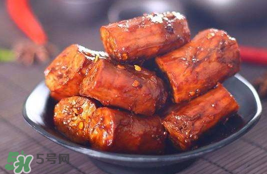 鴨脖子有淋巴嗎？鴨脖子的危害