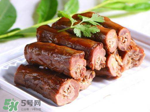 鴨脖可以帶上飛機(jī)嗎？鴨脖可以托運嗎？