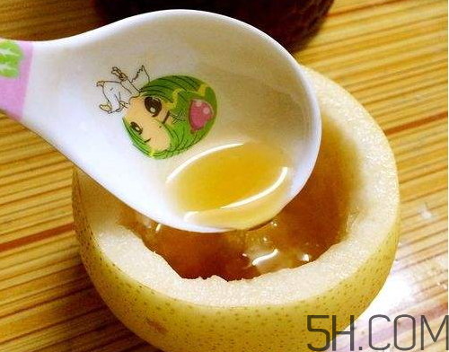 雪梨可以和蜂蜜一起吃嗎？蜂蜜雪梨的功效和禁忌