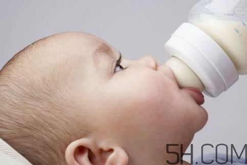 怎么辨別牛奶的好壞？怎么辨別牛奶的真假？