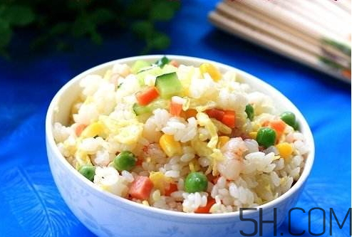 蛋炒飯怎么加熱？蛋炒飯微波爐加熱多久？