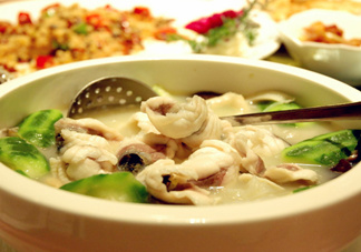 脆肉鯇是淡水魚嗎？脆肉鯇是怎么養(yǎng)殖的？