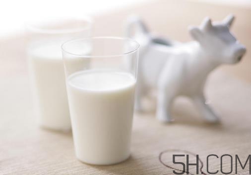 牛奶煮開了還有營養(yǎng)嗎？牛奶可以加熱嗎？