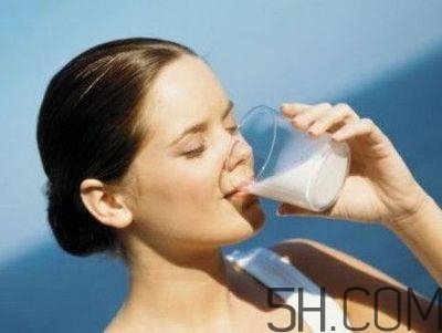 孕婦奶粉能和雞蛋一起吃嗎？喝孕婦奶粉的注意事項