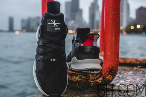 adidas eqt support adv芝加哥限定款怎么買？