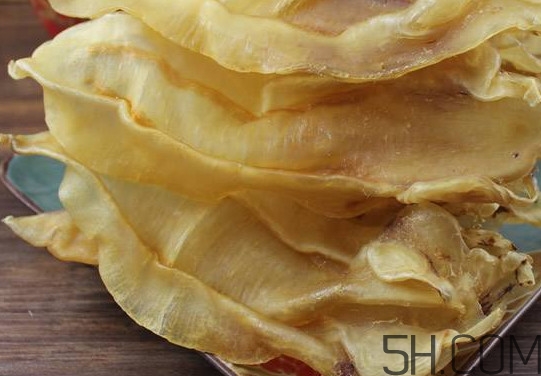 魚膠和花膠有什么區(qū)別？魚膠是魚的哪個部位