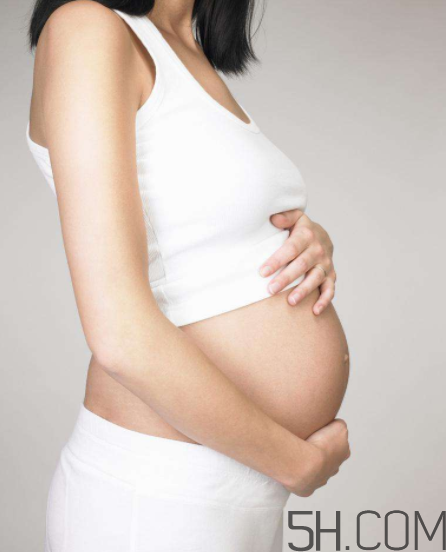 孕婦吐血是怎么回事？孕婦吃羊肉上火怎么辦？