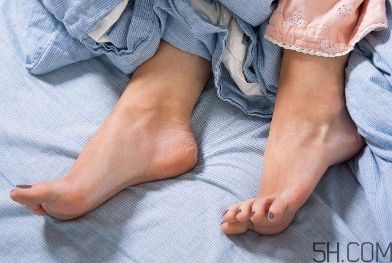 腳氣能用醋泡腳嗎？醋泡腳治腳氣有效嗎？