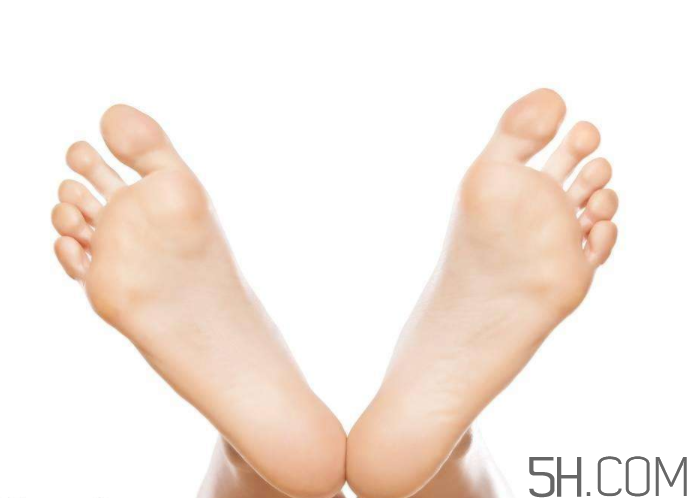 腳氣能傳染到臉上嗎？臉上會被腳氣傳染嗎？