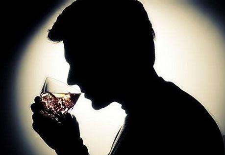 吃偉哥能喝酒嗎？吃偉哥喝酒了有用嗎？