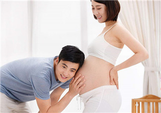 孕婦睡覺能伸懶腰嗎？孕婦出門注意事項(xiàng)