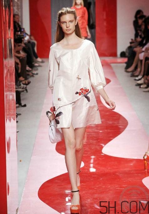 shiatzy chen衣服貴嗎？shiatzy chen服裝價(jià)位
