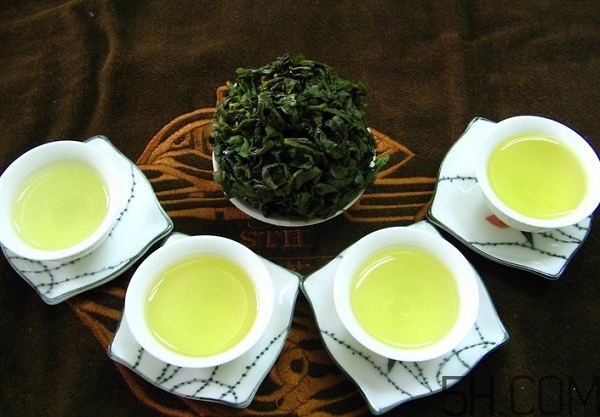 茶葉發(fā)霉還能喝嗎？茶葉發(fā)霉了怎么處理？