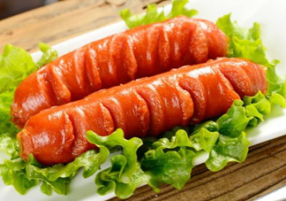 烤腸能用微波爐加熱嗎？烤腸能在微波爐里烤嗎？