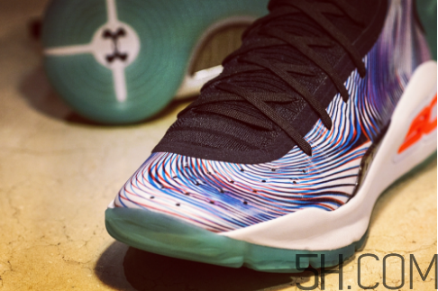 under armour curry 4測(cè)評(píng) 庫里第四代戰(zhàn)靴實(shí)物開箱