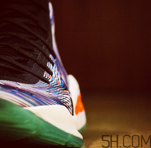 under armour curry 4測(cè)評(píng) 庫里第四代戰(zhàn)靴實(shí)物開箱