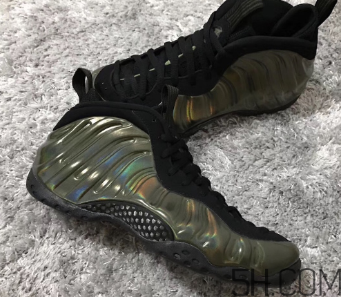 nike air foamposite one legion green全息噴什么時候發(fā)售？