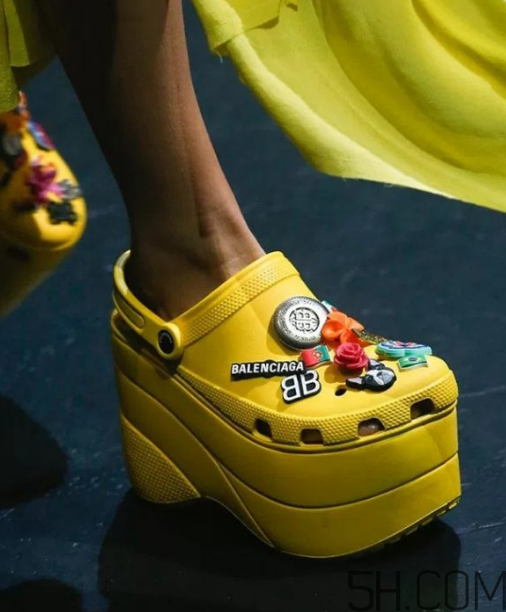 balenciaga巴黎世家厚底洞洞鞋什么時(shí)候發(fā)售？