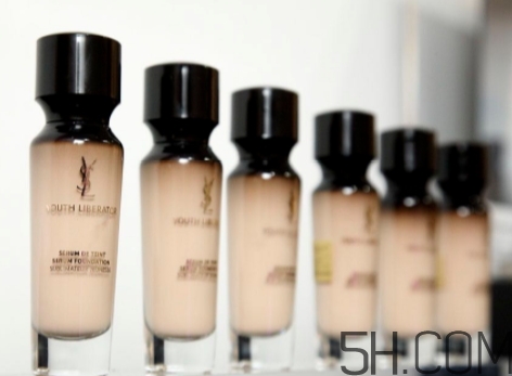 ysl女神粉底液怎么樣？ysl女神粉底液和超模粉底液對比