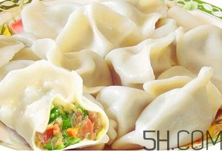 冰凍的餃子皮怎么解凍？冰凍的水餃要煮多久？