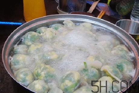 煮餃子怎么煮不破皮？煮餃子怎么看熟沒(méi)熟？