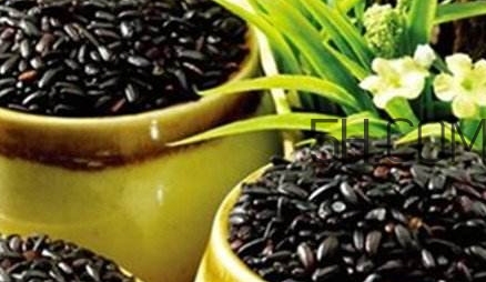 黑芝麻吃多久白發(fā)變黑？黑芝麻對(duì)頭發(fā)的功效
