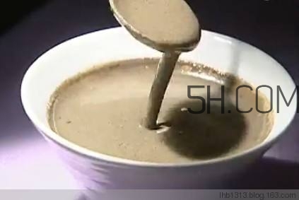 喝黑芝麻糊有什么好處和壞處？黑芝麻糊什么時(shí)候喝最好？