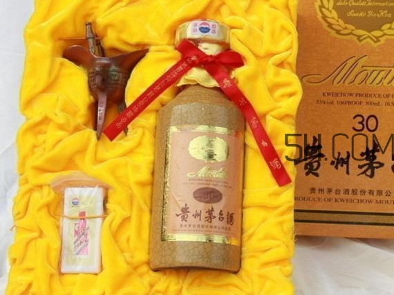 貴州茅臺(tái)怎么辨別真假？貴州茅臺(tái)怎么開(kāi)