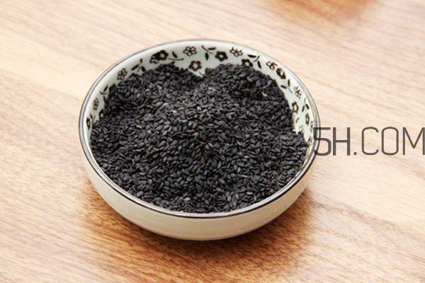 黑芝麻能多吃嗎？黑芝麻吃多了有什么壞處？