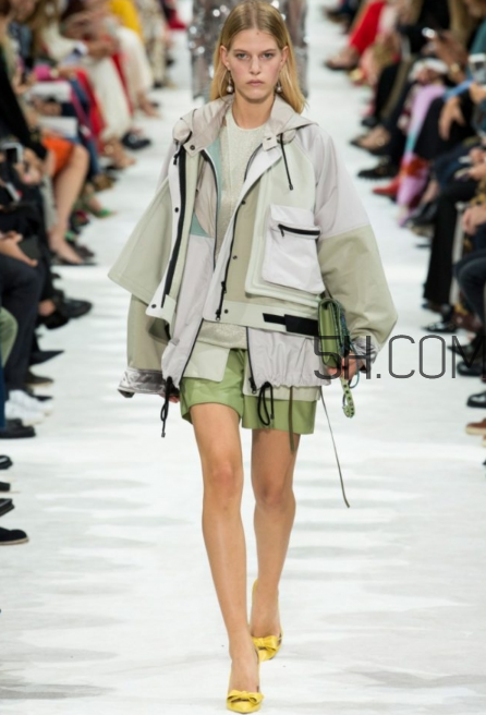 valentino2018春夏系列怎么樣_好看嗎？
