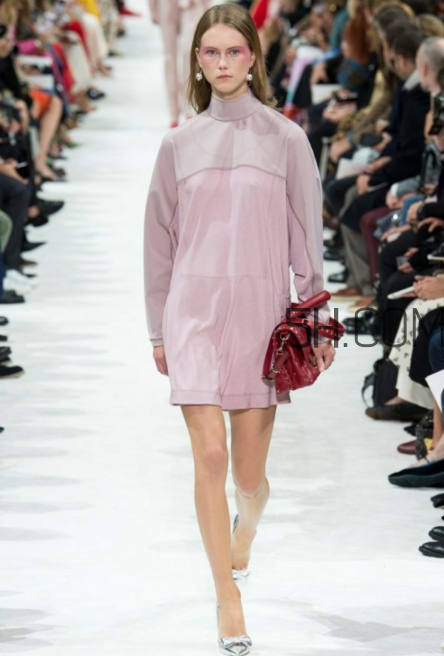 valentino2018春夏系列怎么樣_好看嗎？
