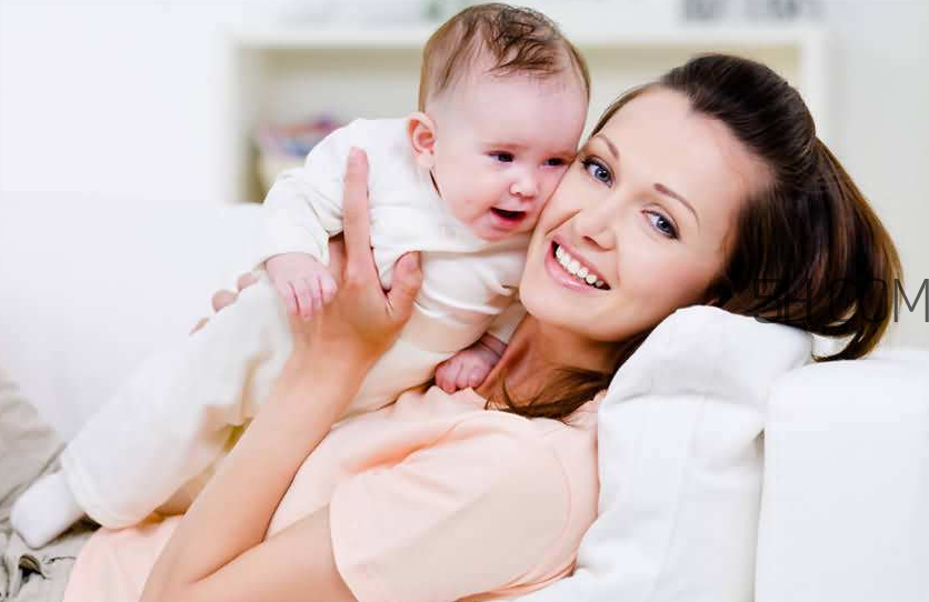 母乳期發(fā)高燒怎么辦？感冒咳嗽能喂奶嗎？