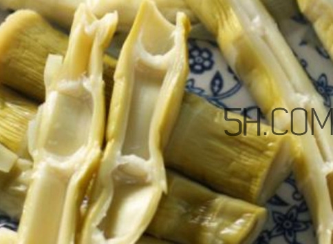 扁尖發(fā)紅還能吃嗎？扁尖什么人不能吃