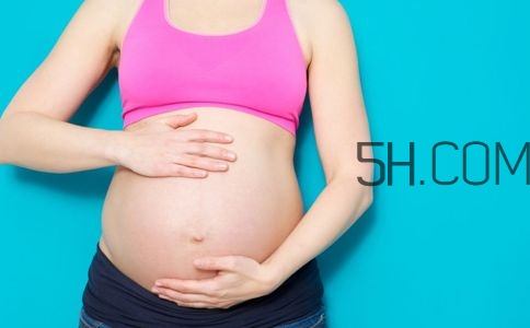 孕婦臨產(chǎn)入院需要準(zhǔn)備什么？孕婦臨產(chǎn)入院檢查項(xiàng)目