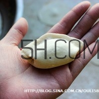 餃子和面用熱水還是冷水？餃子和面要醒多長時間？