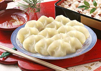 餃子和面用熱水還是冷水？餃子和面要醒多長時(shí)間？