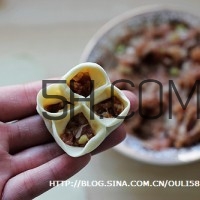 餃子和面用熱水還是冷水？餃子和面要醒多長時間？
