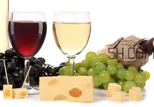 國產葡萄酒哪個牌子好？進口紅酒品牌排行榜