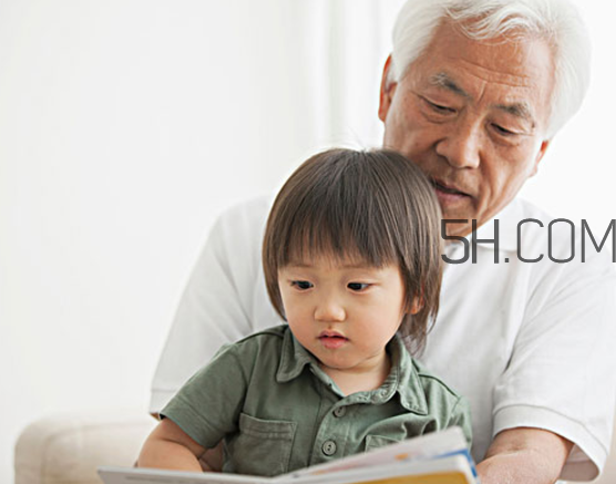 肺結(jié)核可以吃魚嗎？肺結(jié)核可以吃柚子嗎？