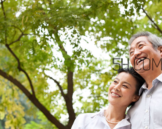 肺結(jié)核喝什么茶好得快？肺結(jié)核喝什么湯有營(yíng)養(yǎng)？