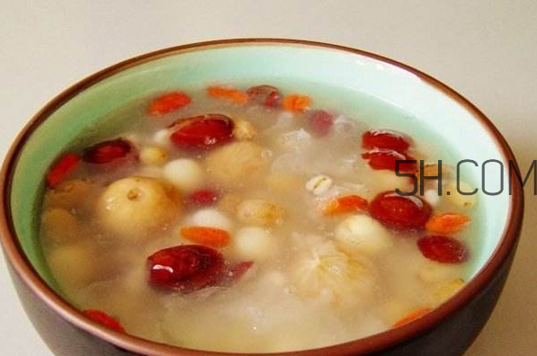 秋季皮膚過(guò)敏怎么辦？女性秋季食療進(jìn)補(bǔ)誤區(qū)