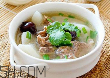 秋燥喝什么湯好？秋季適合吃什么肉？