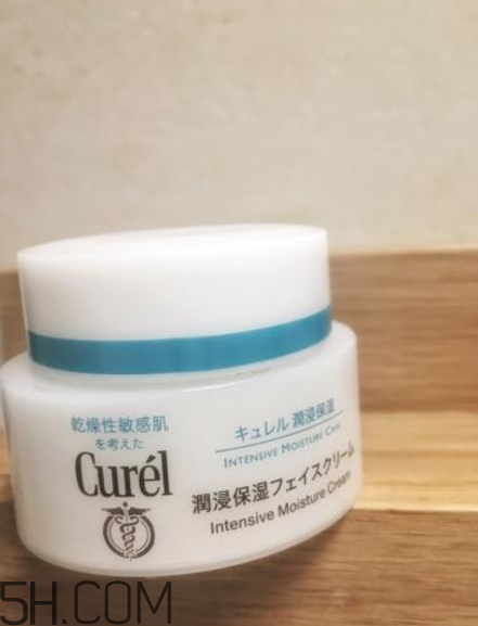 珂潤(rùn)面霜怎么樣？珂潤(rùn)面霜好用嗎？