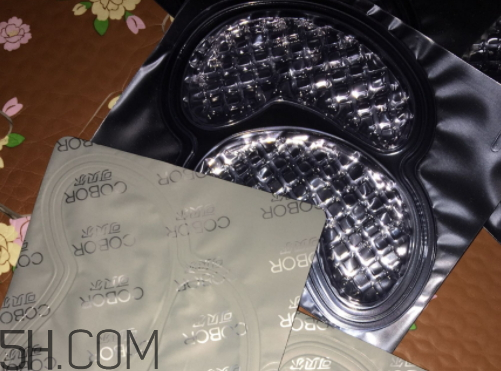 可貝爾燕窩特潤修護眼紋消眼貼膜多少錢？怎么樣？
