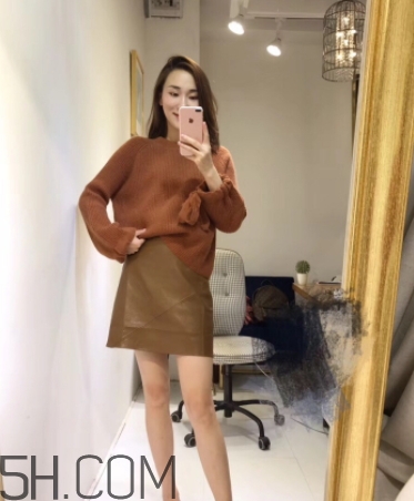 焦糖色毛衣配什么外套？焦糖色毛衣配什么顏色外套好看
