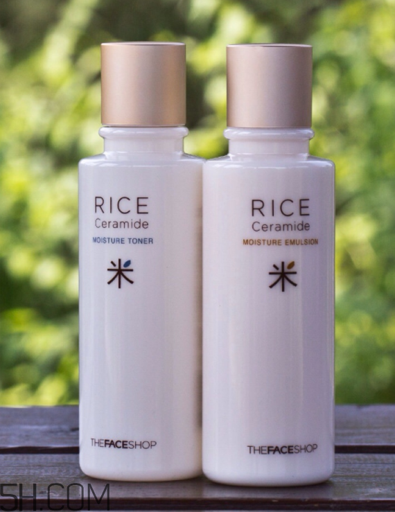 菲詩(shī)小鋪水乳怎么樣？菲詩(shī)小鋪水乳哪個(gè)好用？