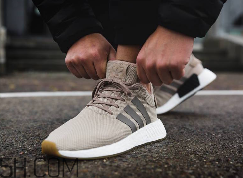 adidas nmd r2 trace khaki上腳效果怎么樣？